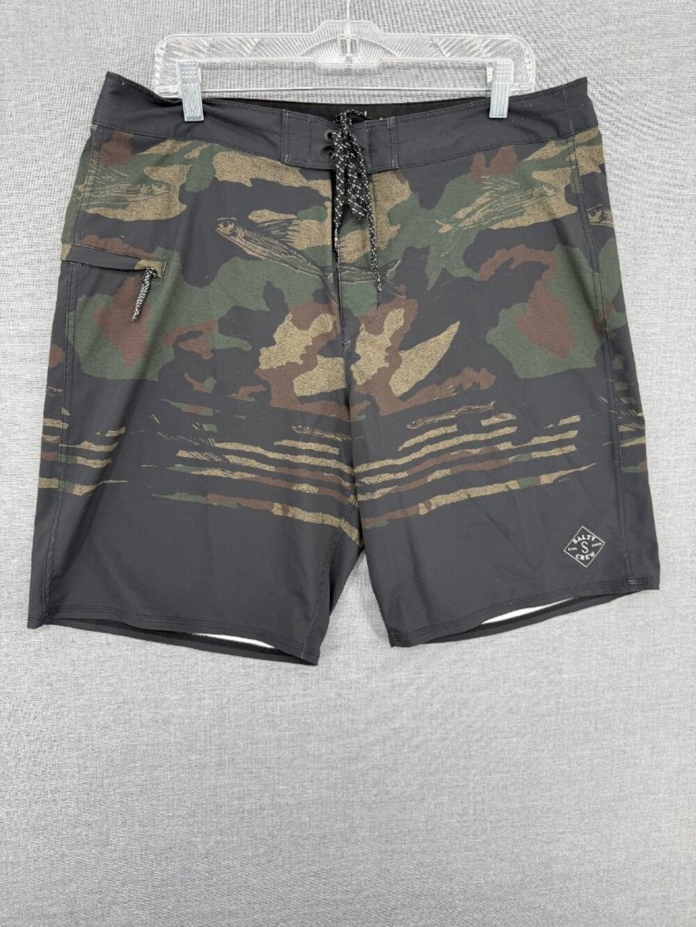 Salty Crew Pinnacle Board Shorts Mens 36 8" Camo Swim Trunks Drawstring Pocket